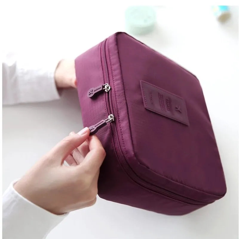 Lady Glams Cosmetic Bag - Stylish Makeup Organizer - Waterproof and Portable Cosmetics Storage Pouch