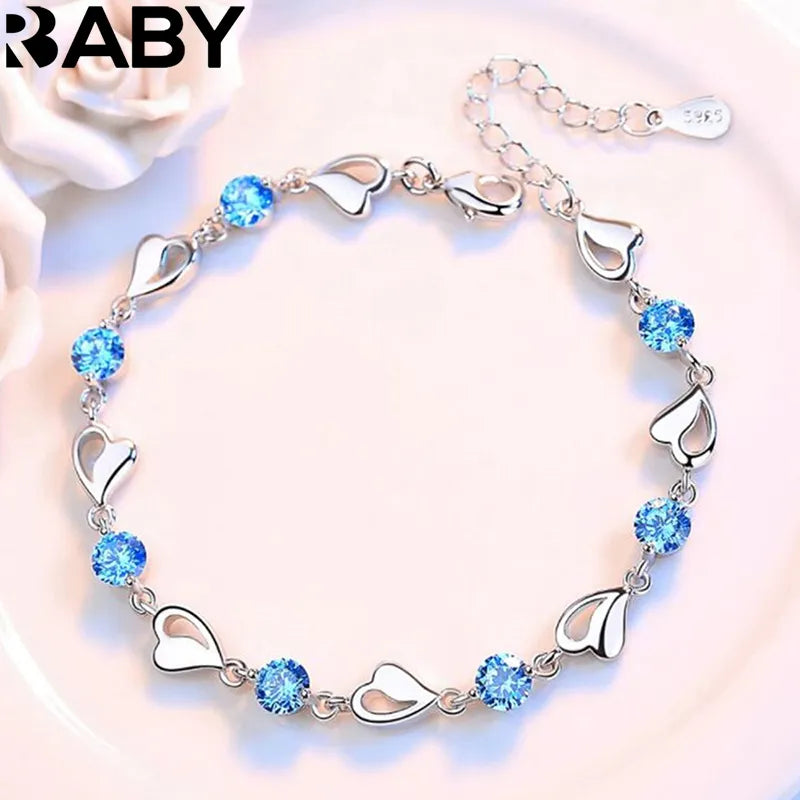 Lady Glams Beautify Retro Heart Sterling Silver Bracelet – A Radiant Expression of Timeless Elegance
