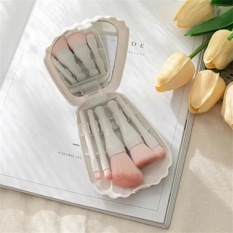 FIREFLIES 3 Colors Portable Travel Makeup Brushes Set - Compact and Versatile Beauty Kit for On-the-Go