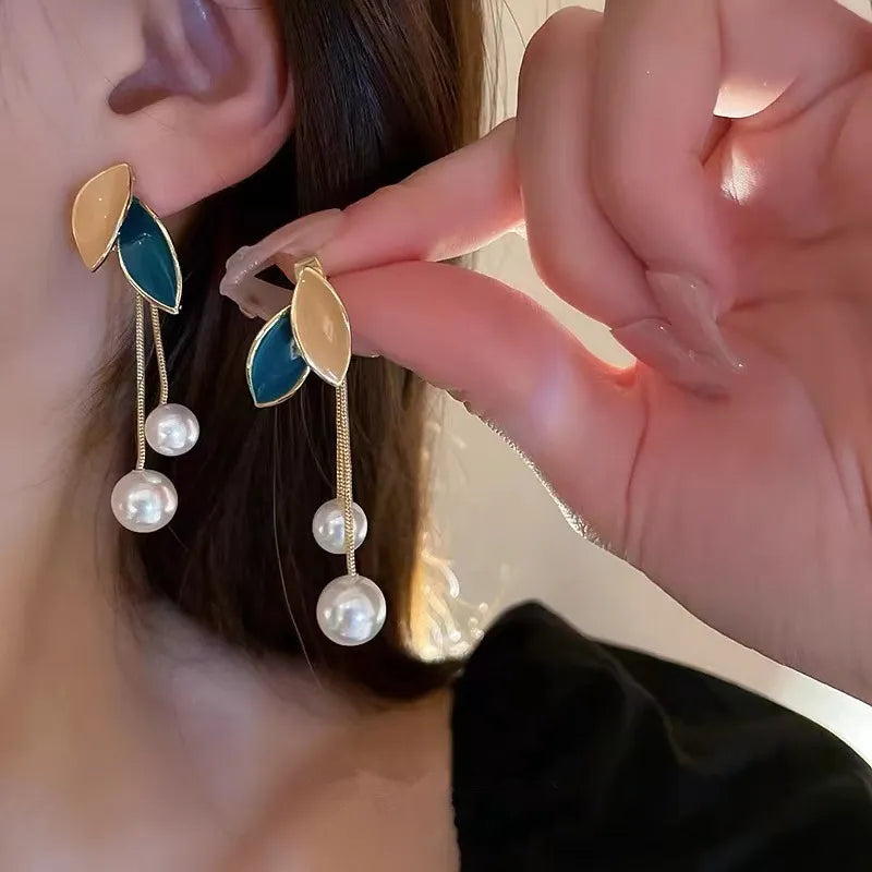 Lady Glams Elevate Your Style with the 2024 New Fashion Trend Pearl Leaf Tassel Earrings