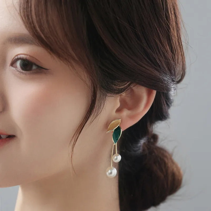 Lady Glams Elevate Your Style with the 2024 New Fashion Trend Pearl Leaf Tassel Earrings