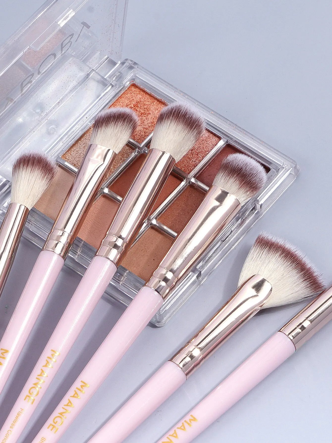 Maange 25PCs Foundation Makeup Brush Sets Professional Cosmetic Concealer Eyeshadow Dense Soft Bristle Brushes For Women Beauty