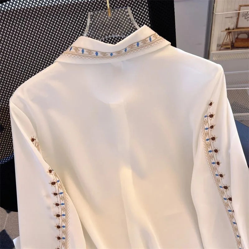 Lady Glams 2024 Bestickte Damenblusen – Lässiger Style für die Arbeit