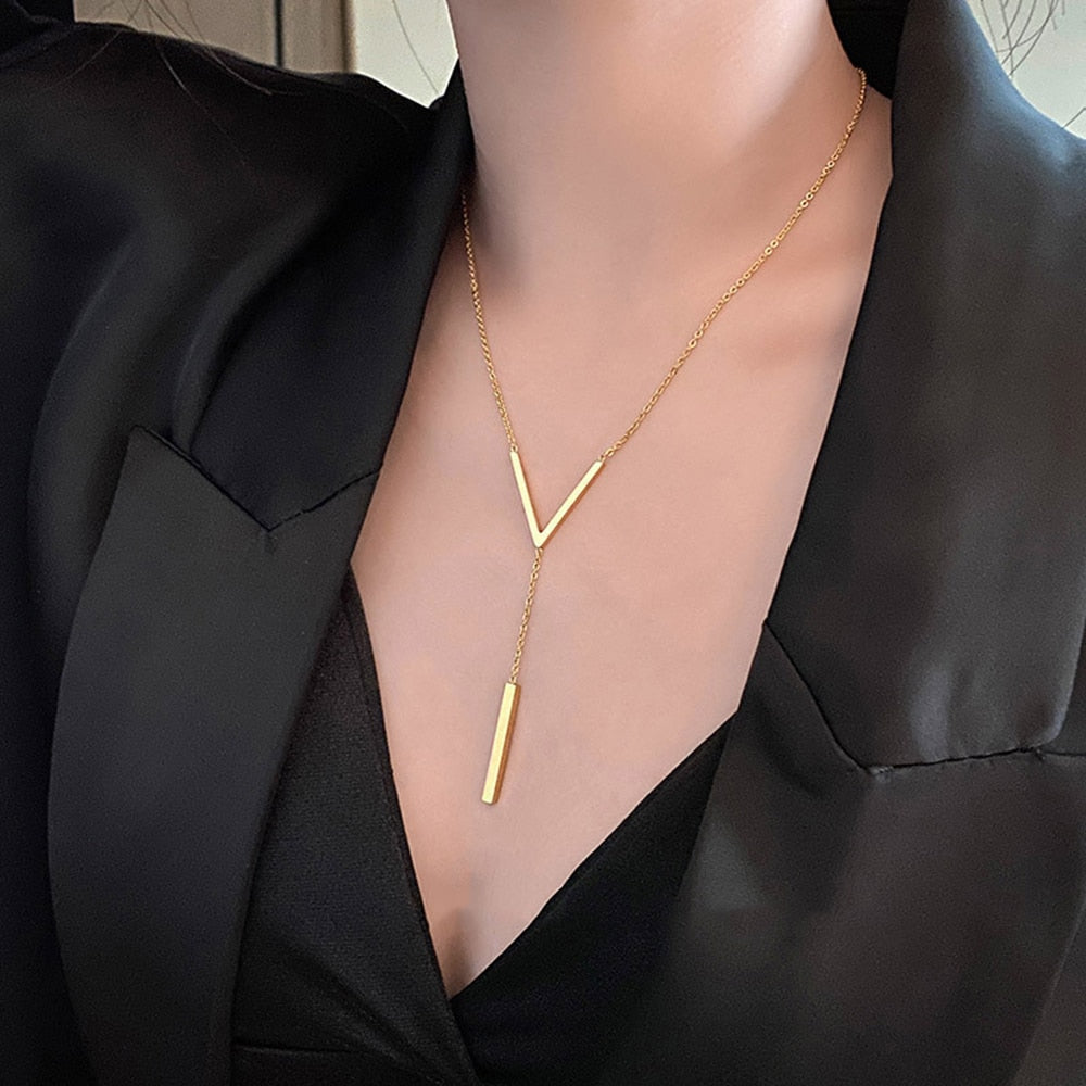 Lady Glams V-shaped Clavicle Chain Necklace