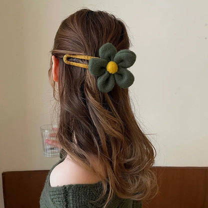 AWAYTR Autumn Winter Plush Flower Hair Claw: Chic Duckbill Clip for Effortless Style