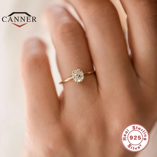 CANNER Vintage Elegance: Sterling Silver Mini Zircon Engagement Ring