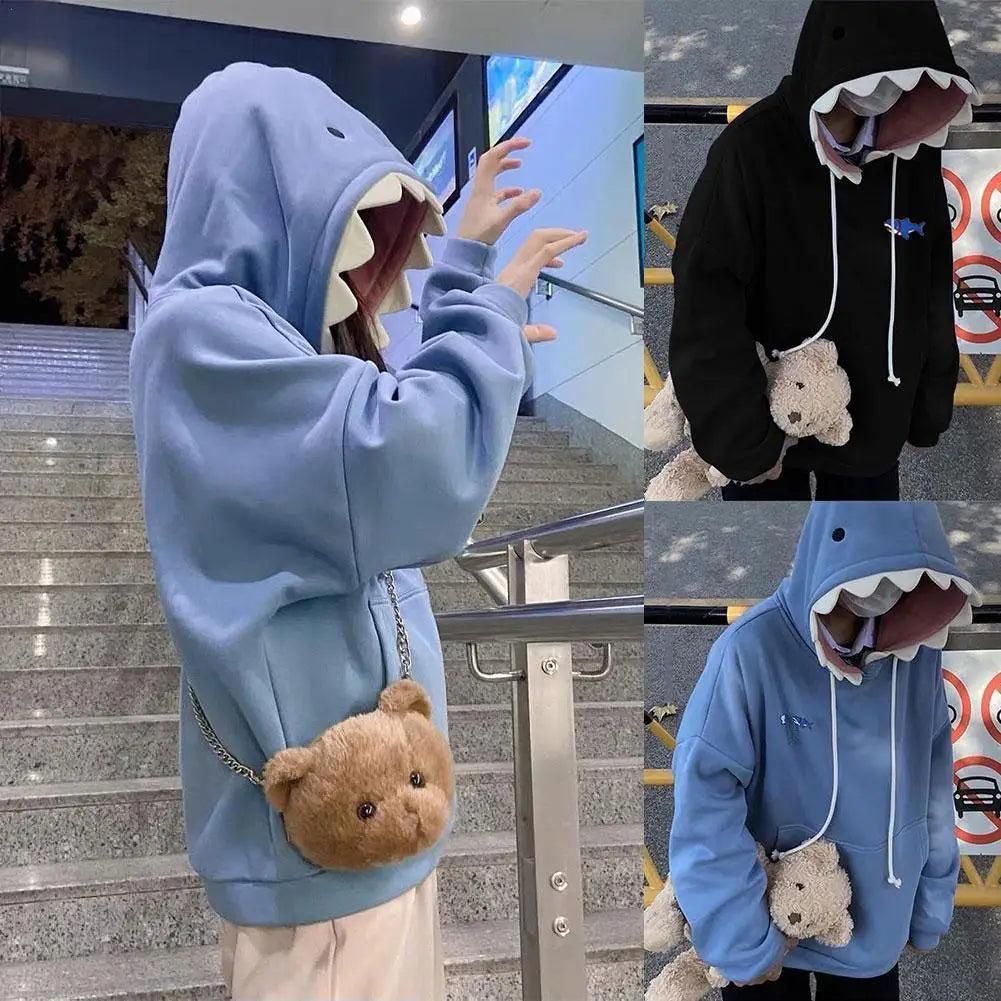 Lady Glams Funny Shark Patchwork Hoodie: Tauchen Sie ein in den skurrilen Stil