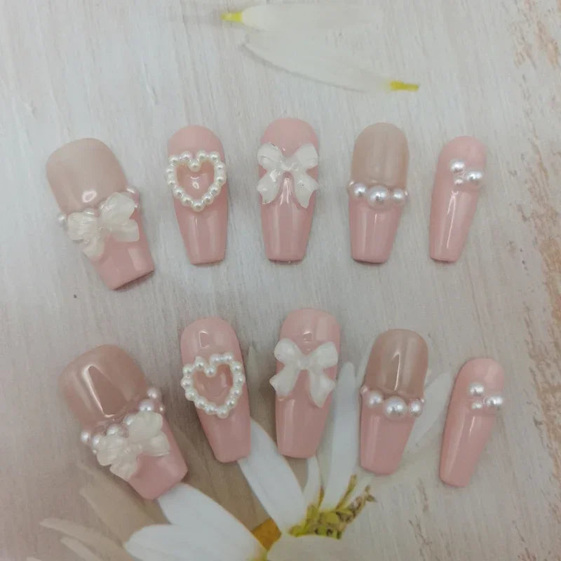 almond nail designs