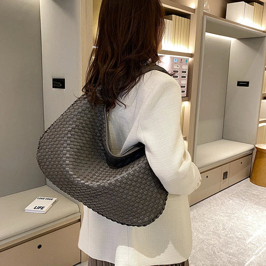 Lady Glams High-Quality Woven Tote Bag - A Luxury Designer Handbag for Women