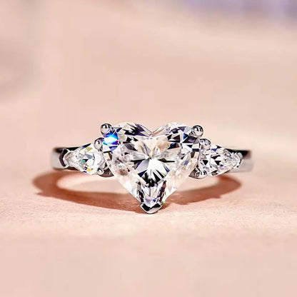 Huitan - Trendy Heart Zirconia Engagement Ring for Women