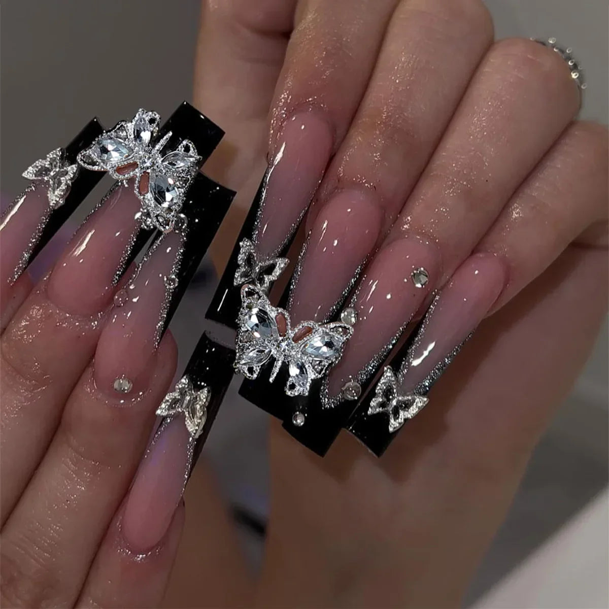 rhinestone nail designs