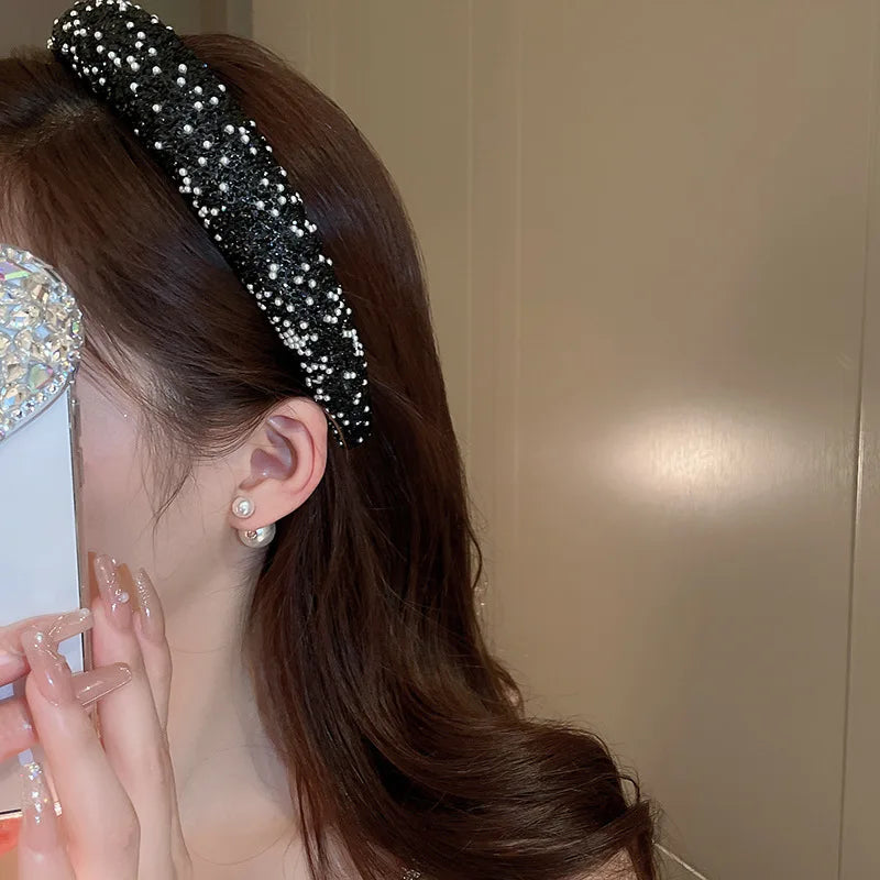 Lady Glams Dazzle: Luxury Inlaid Rhinestone Hairbands for the Style-Conscious