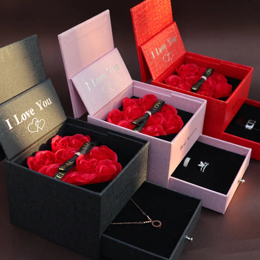 I Love You Heart Rose Gift Box - A Romantic and Fashionable Gift for Your Loved One