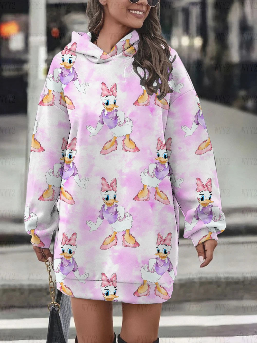 Lady Glams Disney Donald Duck und Daisy Kapuzenpullover: Wo Laune auf Stil trifft