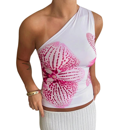 Sleeveless women's tops