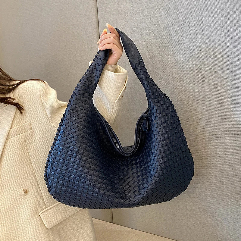 Lady Glams Hochwertige gewebte Tragetasche – Eine luxuriöse Designerhandtasche für Damen